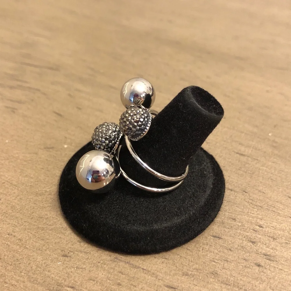 Jewelry - Elegant Silver Double Ball Large Cocktail Statement Ring